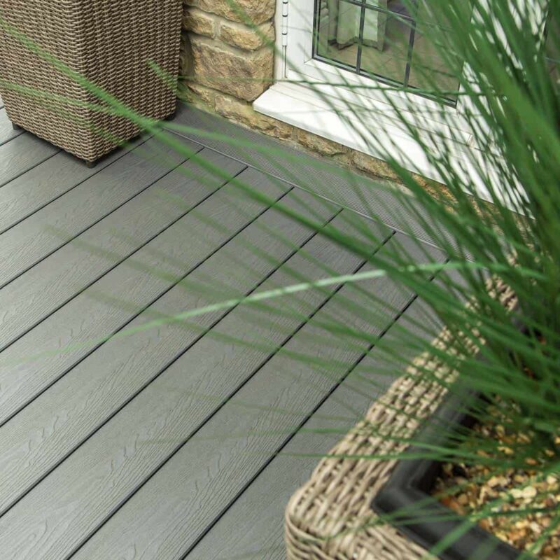 dd-Co-extrusion-decking-24