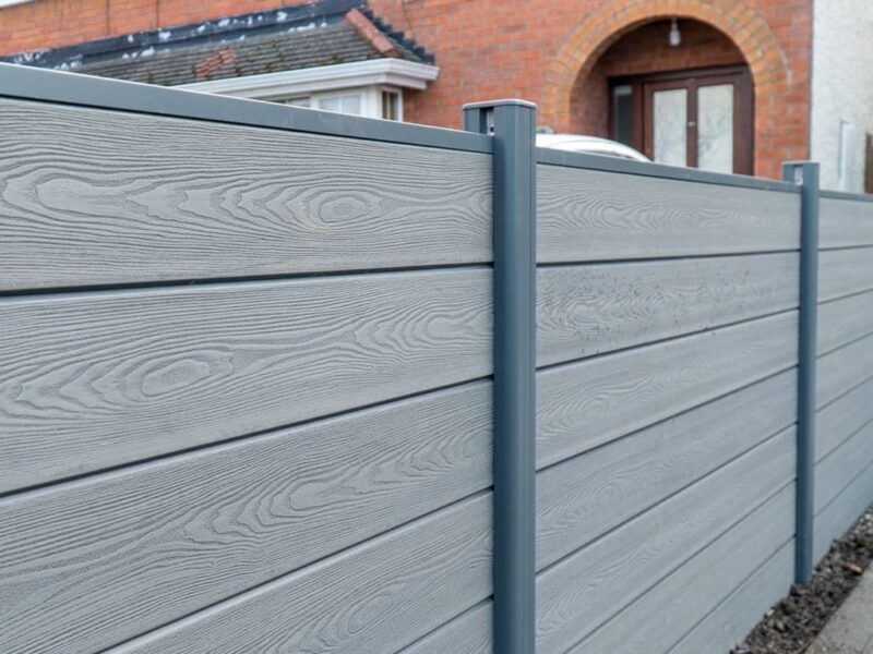 Renew Your Yard: Discover the 5 Amazing Benefits of WPC Fencing!